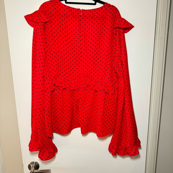 Boohoo Polka Dot Blouse with wide sleeves and ruffles - Picture 4 of 11